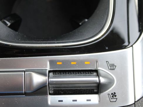 Certified 2023 Kia Carnival SX image 55