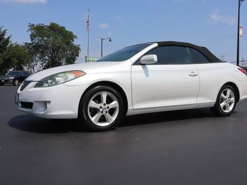 Used 2006 Toyota Solara SLE FWD image 2