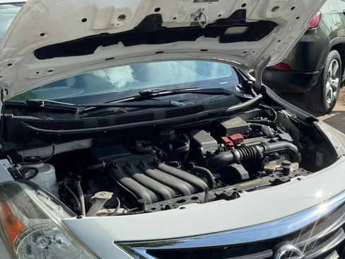Used 2017 Nissan Versa S Plus FWD image 12
