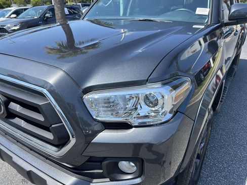 Used 2023 Toyota Tacoma SR5 RWD image 6