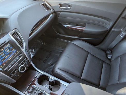 Used 2016 Acura TLX V6 w/ Technology Package image 33