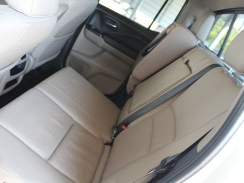 Used 2020 Honda Ridgeline RTL-E image 17