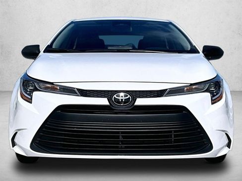 Used 2024 Toyota Corolla LE FWD image 3