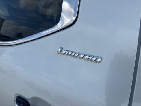 Used 2025 Toyota Tundra Limited image 7