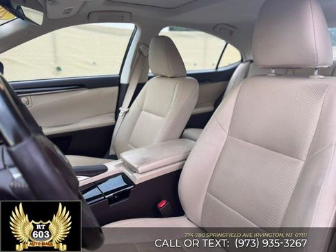 Used 2017 Lexus ES 350 w/ Navigation System Package FWD image 14