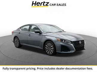 Used 2025 Nissan Altima 2.5 SV FWD video 1