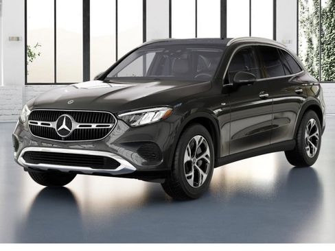 New 2025 Mercedes-Benz GLC 350e 4MATIC image 1