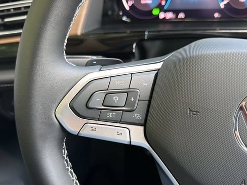 New 2026 Volkswagen Atlas SE FWD image 23