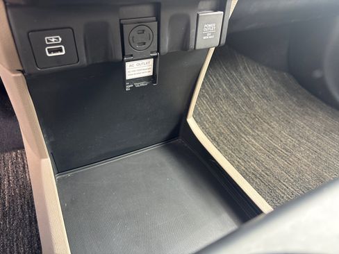 Used 2022 Honda Odyssey Elite image 24