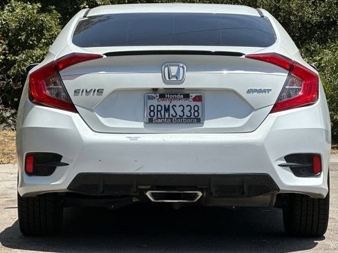 Used 2020 Honda Civic Sport image 5