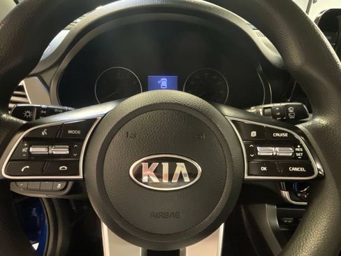 Used 2021 Kia Seltos LX AWD/4WD image 7
