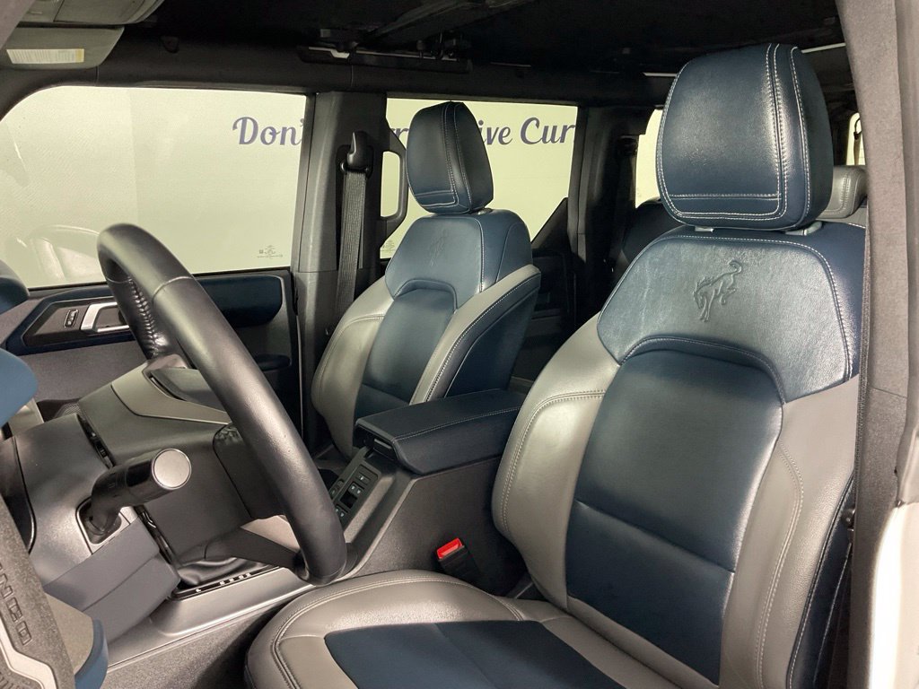 Used 2024 Ford Bronco Outer Banks AWD/4WD image 14