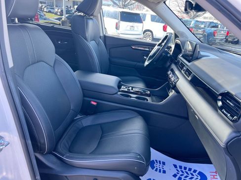 Used 2024 Honda Pilot Elite image 26