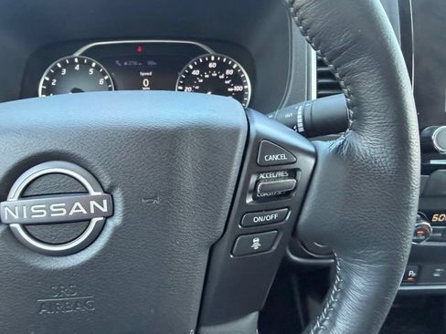 Used 2023 Nissan Frontier SV w/ SV Convenience Package RWD image 21