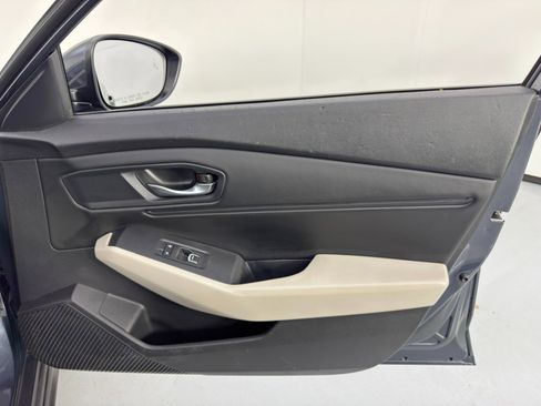 Used 2023 Honda Accord EX image 39