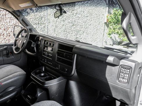Used 2020 Chevrolet Express 3500 w/ Driver Convenience Package RWD image 12