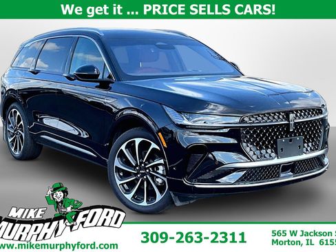 Used 2024 Lincoln Nautilus Black Label AWD/4WD image 1
