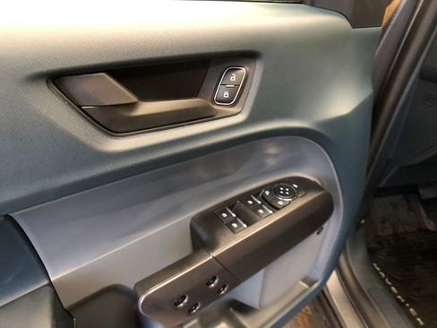 New 2026 Ford Maverick Lariat w/ Black Appearance Package image 12