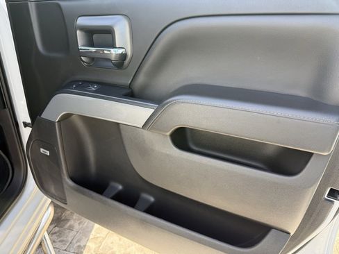 Certified 2018 Chevrolet Silverado 1500 LT w/ Texas Edition image 36