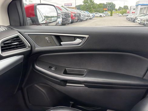 Used 2022 Ford Edge SEL w/ Convenience Package AWD/4WD image 25