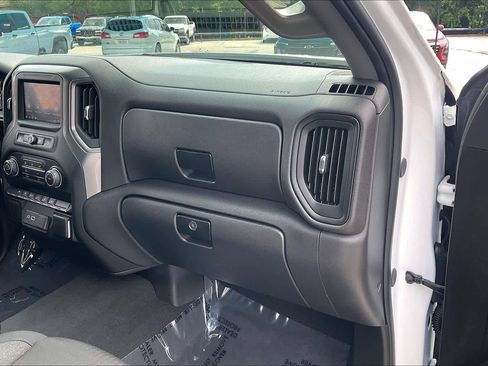 Used 2024 Chevrolet Silverado 1500 Custom RWD image 18