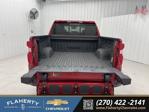 Used 2021 Chevrolet Silverado 1500 High Country image 21