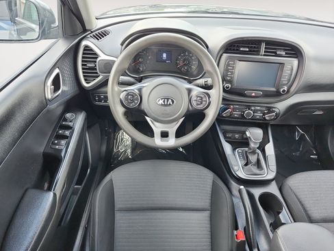 Used 2021 Kia Soul S FWD image 10