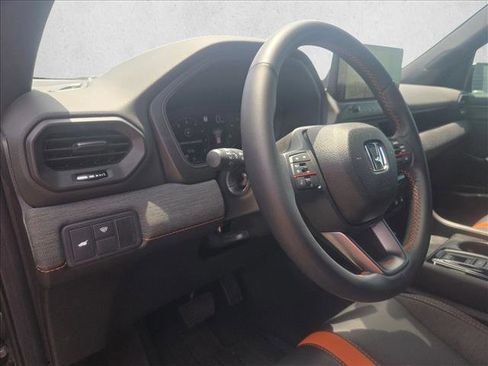Used 2026 Honda Passport TrailSport image 9