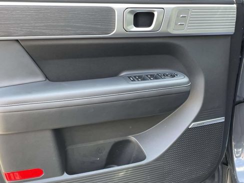 Certified 2025 Hyundai Santa Fe Limited FWD image 15