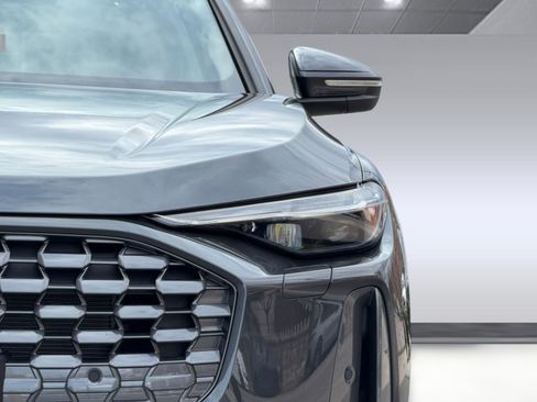 New 2025 Audi Q5 Premium Plus image 10