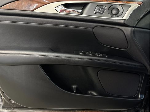 Used 2018 Lincoln MKZ Reserve w/ Technology Package AWD/4WD image 25