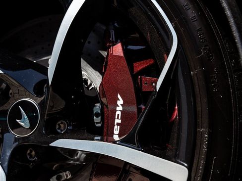 Used 2021 McLaren Elva RWD image 44