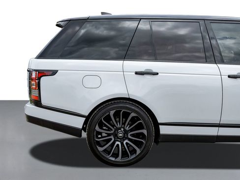 Used 2017 Land Rover Range Rover Supercharged image 6