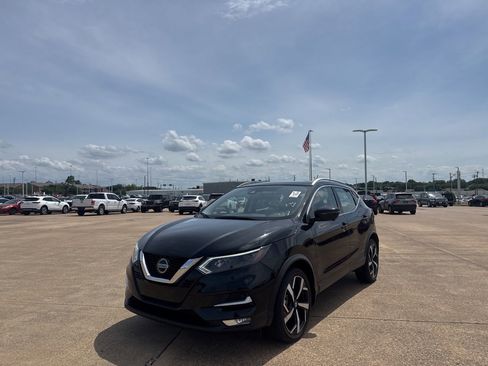 Used 2022 Nissan Rogue Sport SL w/ Premium Package AWD/4WD image 7