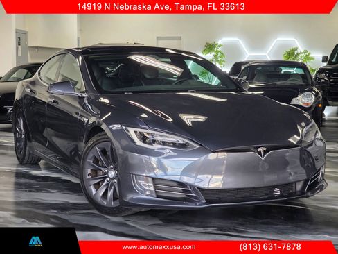 Used 2017 Tesla Model S 75D image 1