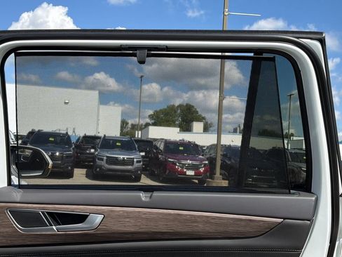 New 2026 Volkswagen Atlas SEL AWD/4WD image 14