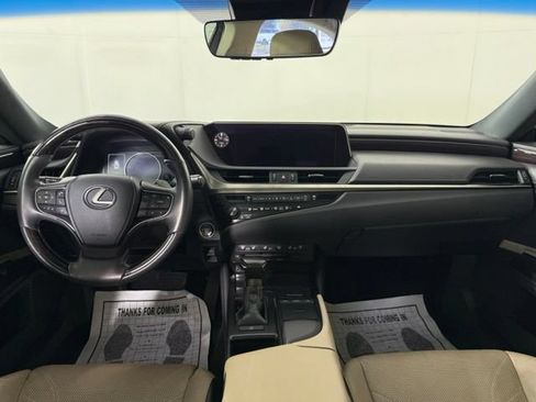 Used 2019 Lexus ES 350 w/ Accessory Package 2 FWD image 27