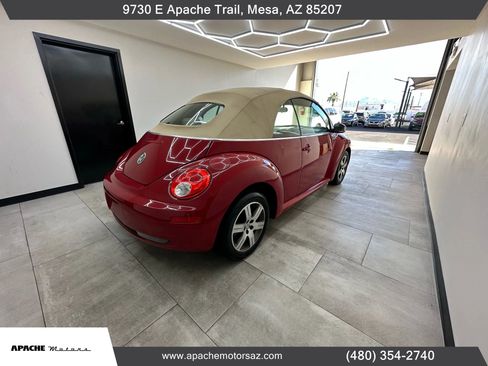Used 2006 Volkswagen Beetle Convertible w/ Package 1 image 7