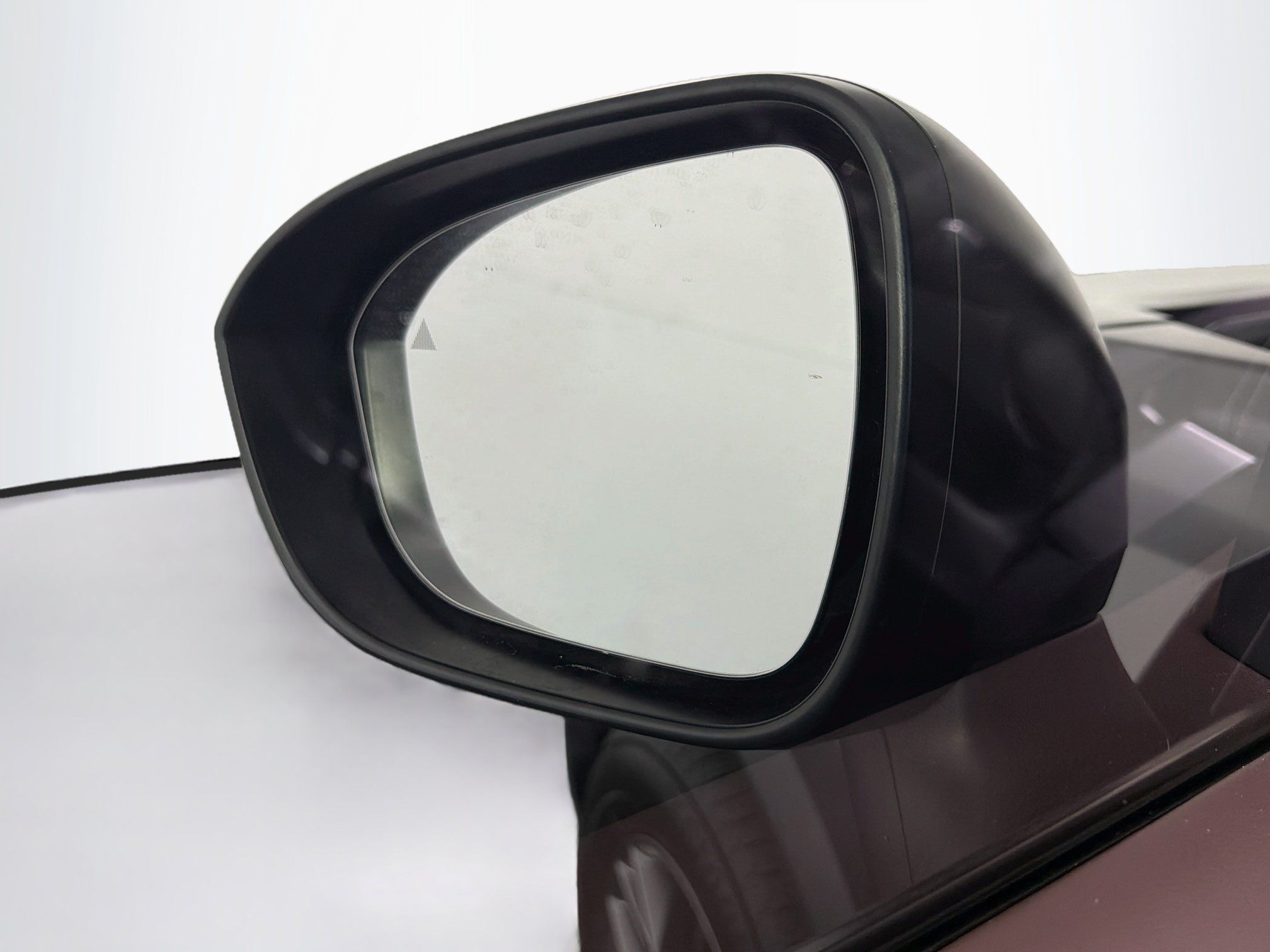Used 2023 Nissan Rogue S FWD image 16