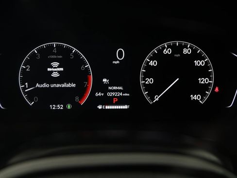 Used 2023 Honda Pilot Touring image 19