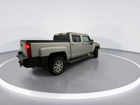 Used 2010 HUMMER H3T Luxury w/ Appearance Package image 4