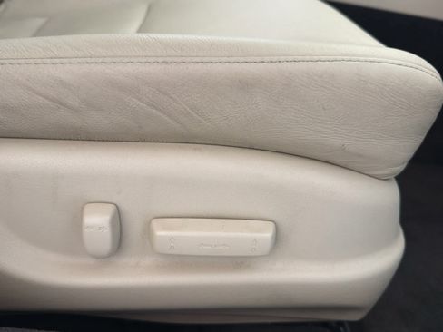 Used 2012 Acura TL FWD image 26