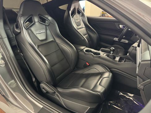 Used 2024 Ford Mustang GT Premium w/ GT Performance Package image 32