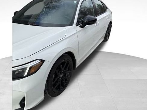 Used 2025 Honda Civic Sport image 13