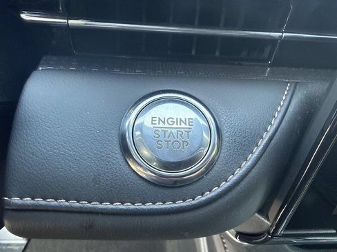 Certified 2024 Lincoln Nautilus Reserve w/ Equipment Group 202A AWD/4WD image 28