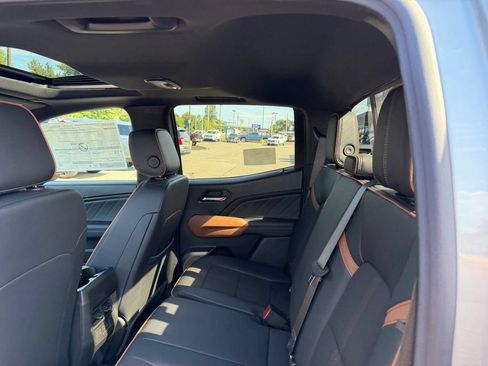 New 2026 GMC Canyon AT4 w/ Technology Plus Package AWD/4WD image 10