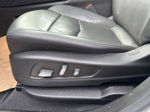 Used 2022 Cadillac XT5 Premium Luxury image 10