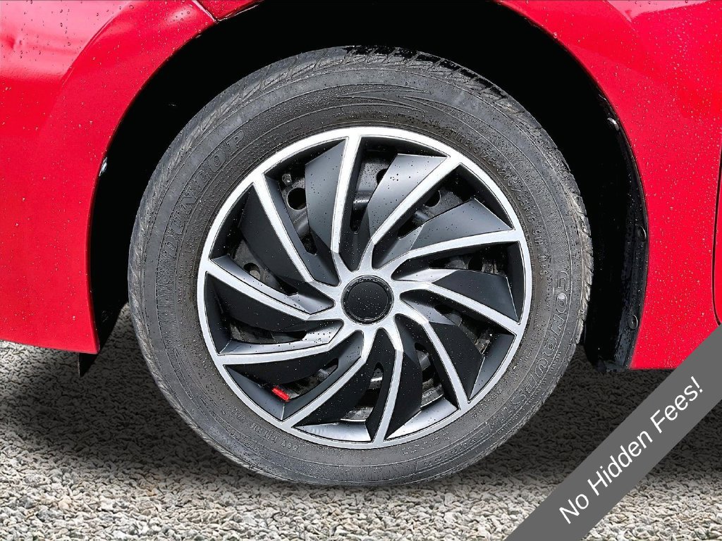 Used 2014 Toyota Corolla LE FWD image 9