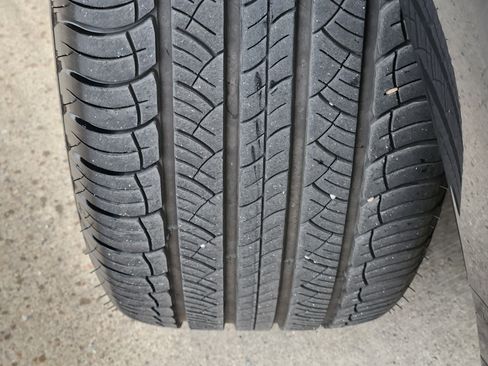 Certified 2026 Land Rover Range Rover Velar Dynamic SE image 12