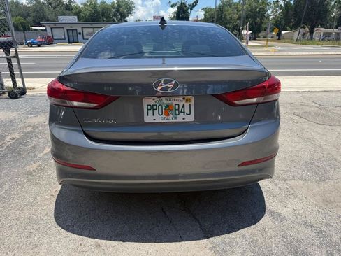 Used 2018 Hyundai Elantra Value Edition w/ Cargo Package FWD image 7